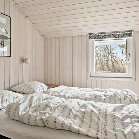 Дом отдыха In With Sauna