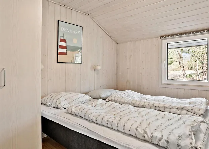 Сasa de vacaciones In With Sauna *