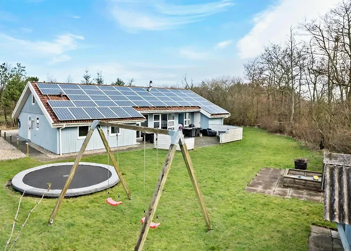 Дом отдыха In With Sauna